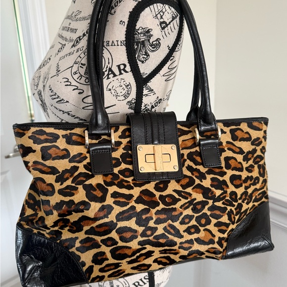 Danier Y2K Leopard Print Pony Hair Tote Bag with Genuine Leather Trim - Picture 2 of 6